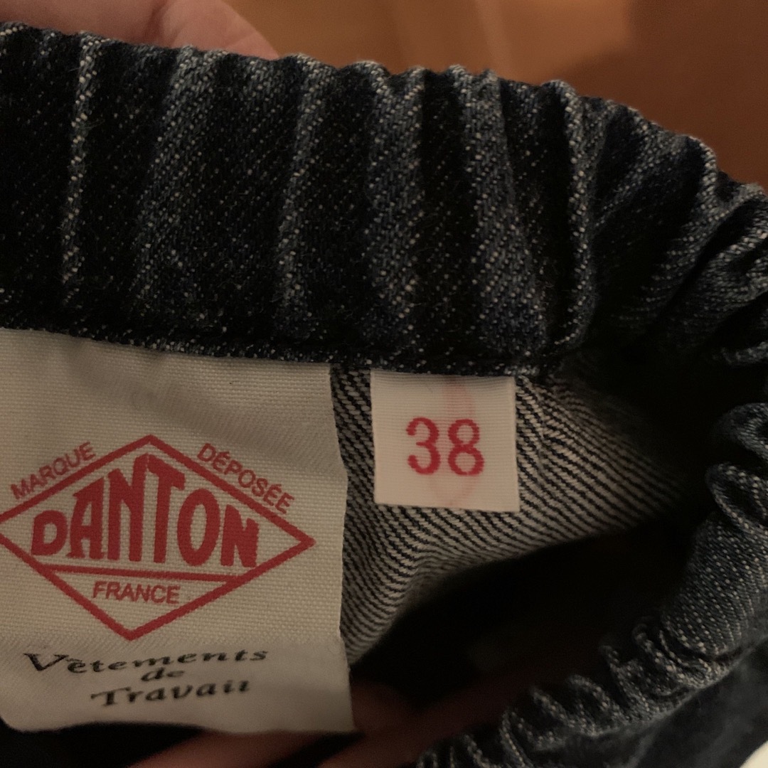 DANTON(ダントン)のダントン  デニムパンツ　38 レディースのパンツ(デニム/ジーンズ)の商品写真