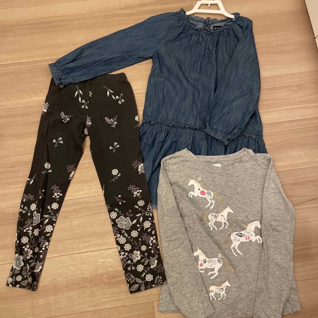 GAP Kids(ギャップキッズ)のGAP 120女の子5点セット キッズ/ベビー/マタニティのキッズ服女の子用(90cm~)(Tシャツ/カットソー)の商品写真