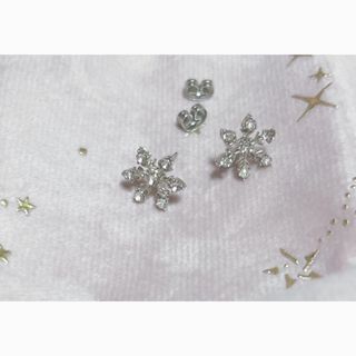 雪の結晶 ピアス シルバー(ピアス)