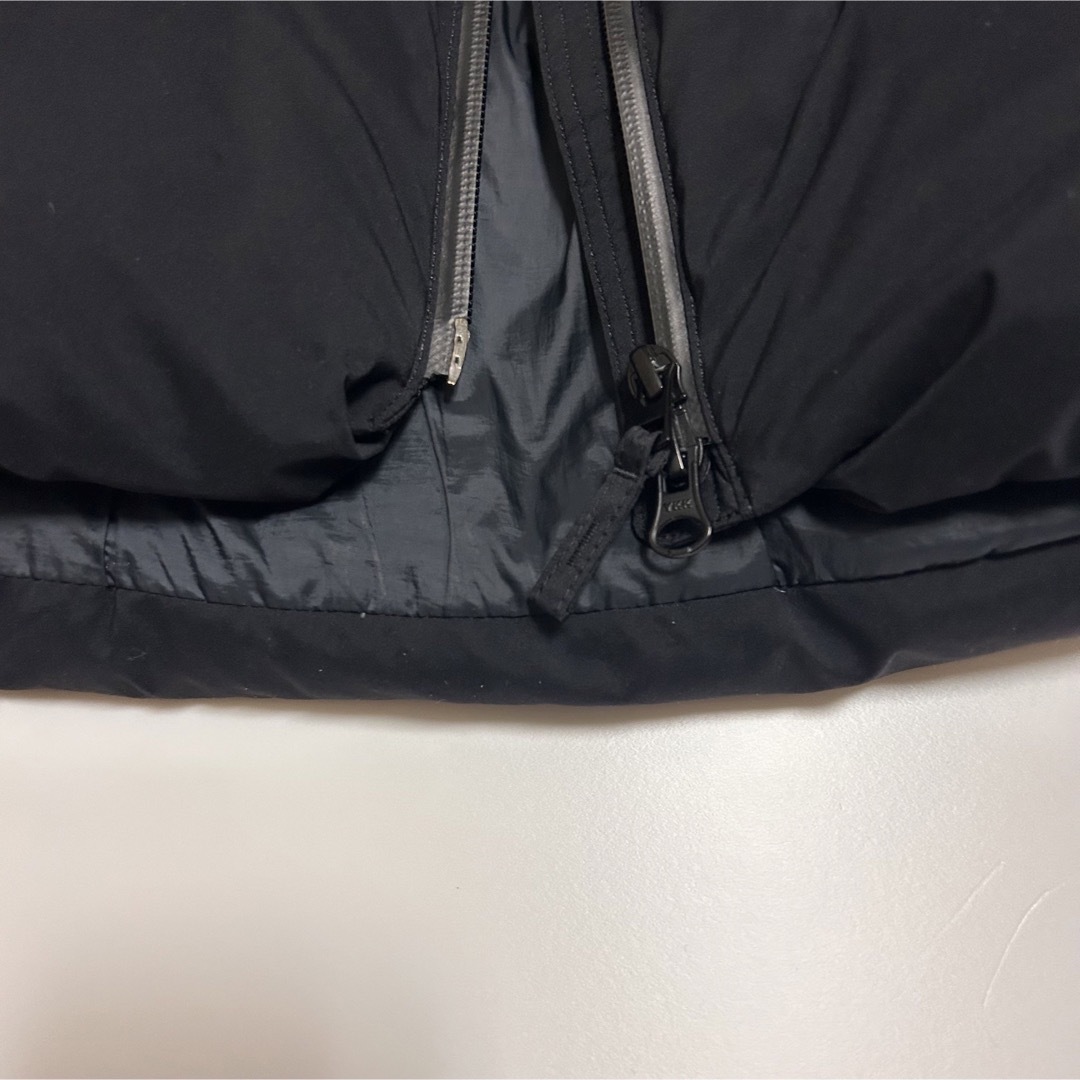 UNIQLO(ユニクロ)の【UNIQLO】シームレスダウンコートショート S ブラック レディースのジャケット/アウター(ダウンコート)の商品写真