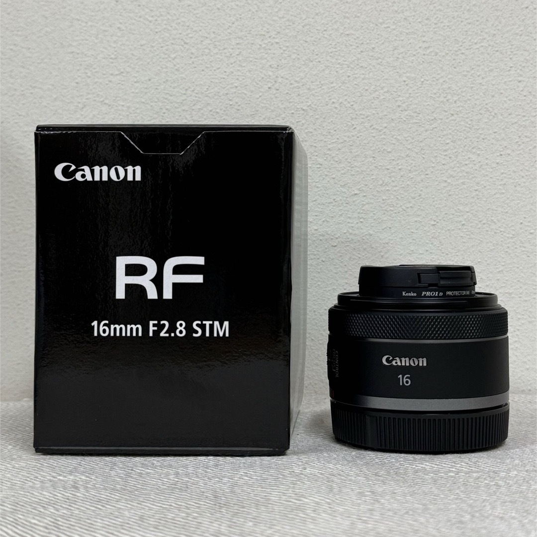 RF16mm F2.8 STM Canon