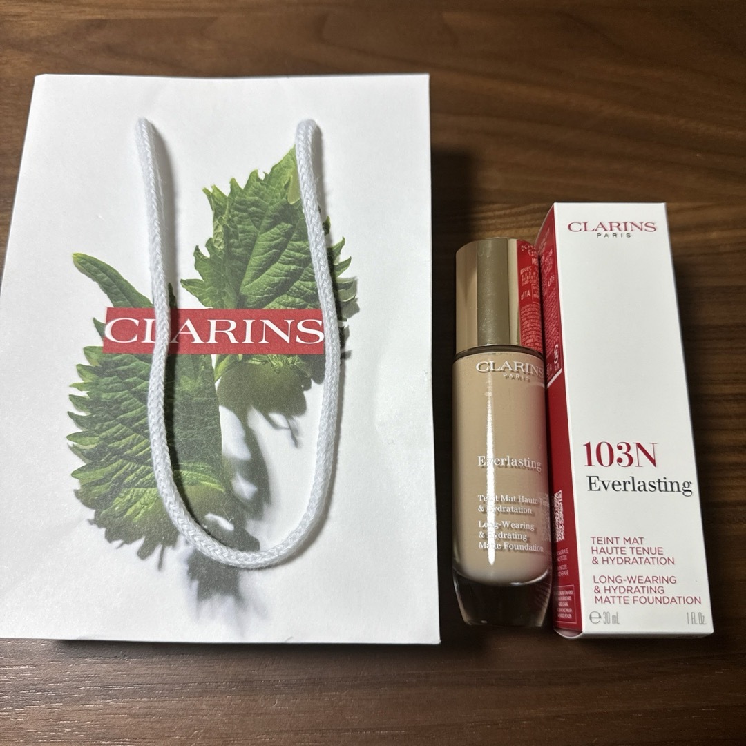 CLARINS(クラランス)のクラランス　エバーラスティング　ロングウェア　リキッドファンデーション１０３Ｎ  コスメ/美容のベースメイク/化粧品(ファンデーション)の商品写真