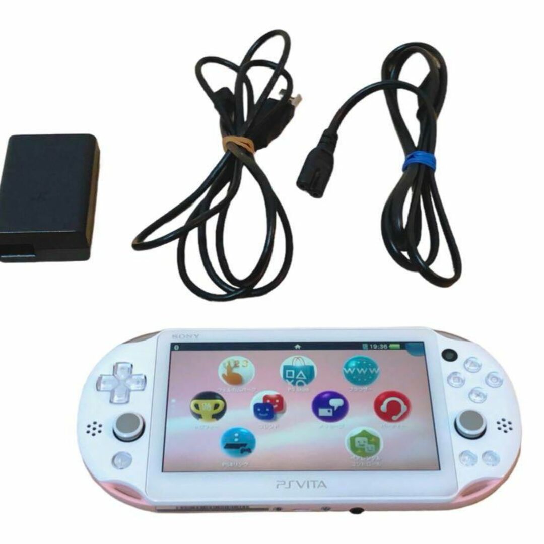 PSVita PCH-2000 ホワイト ほぼ新品-