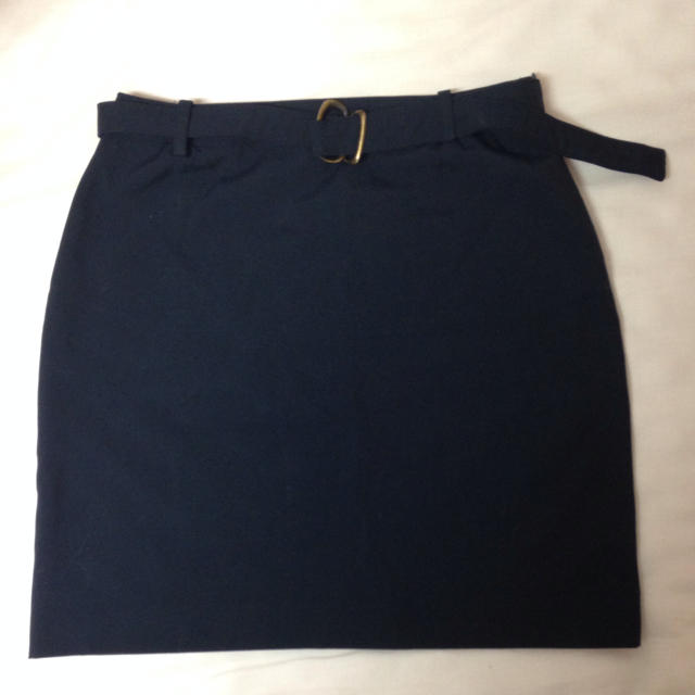 miumiu(ミュウミュウ)のMIUMIU タイトスカート レディースのスカート(ミニスカート)の商品写真