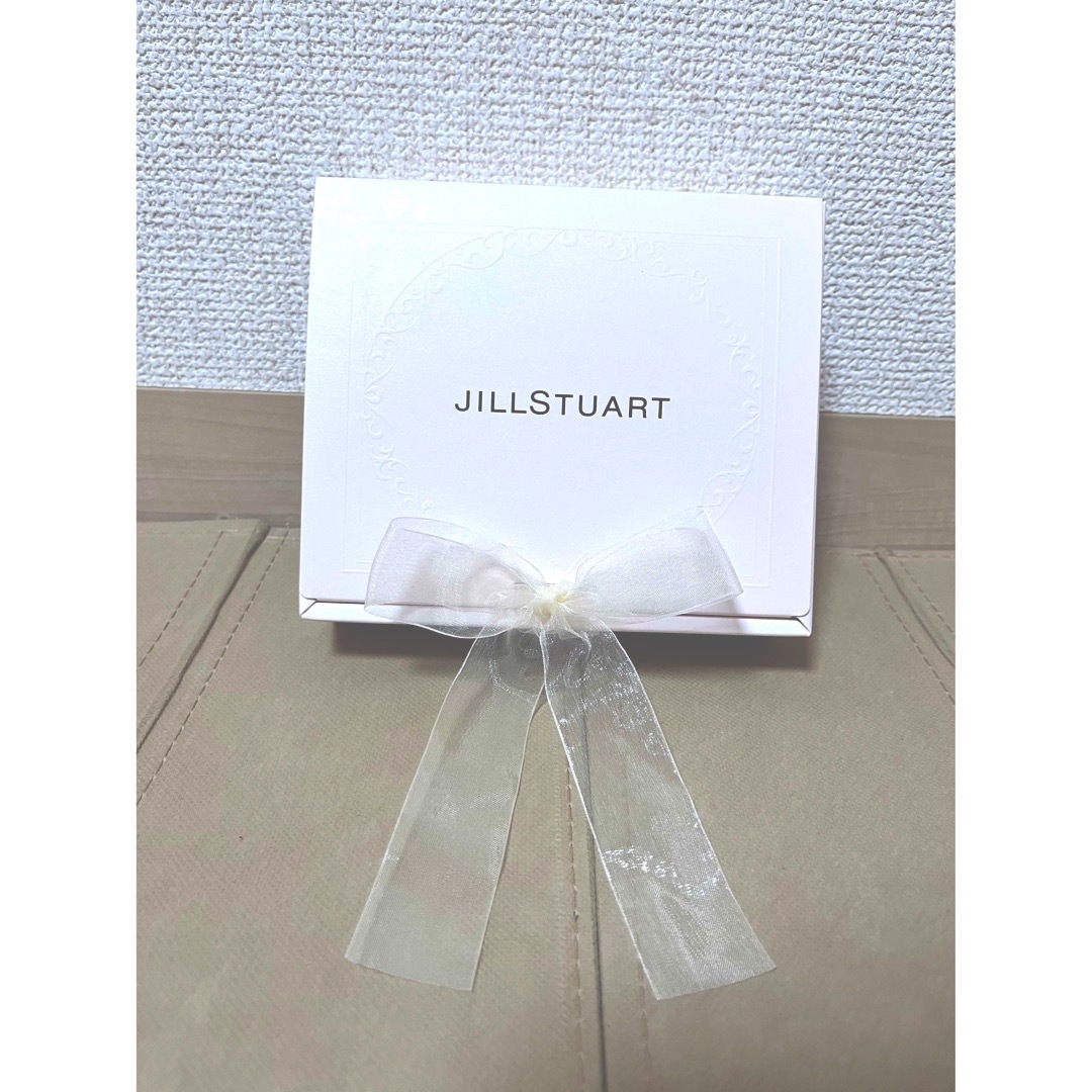 JILLSTUART(ジルスチュアート)のJILL STUART ハンカチ&ハンドクリームセット レディースのファッション小物(ハンカチ)の商品写真