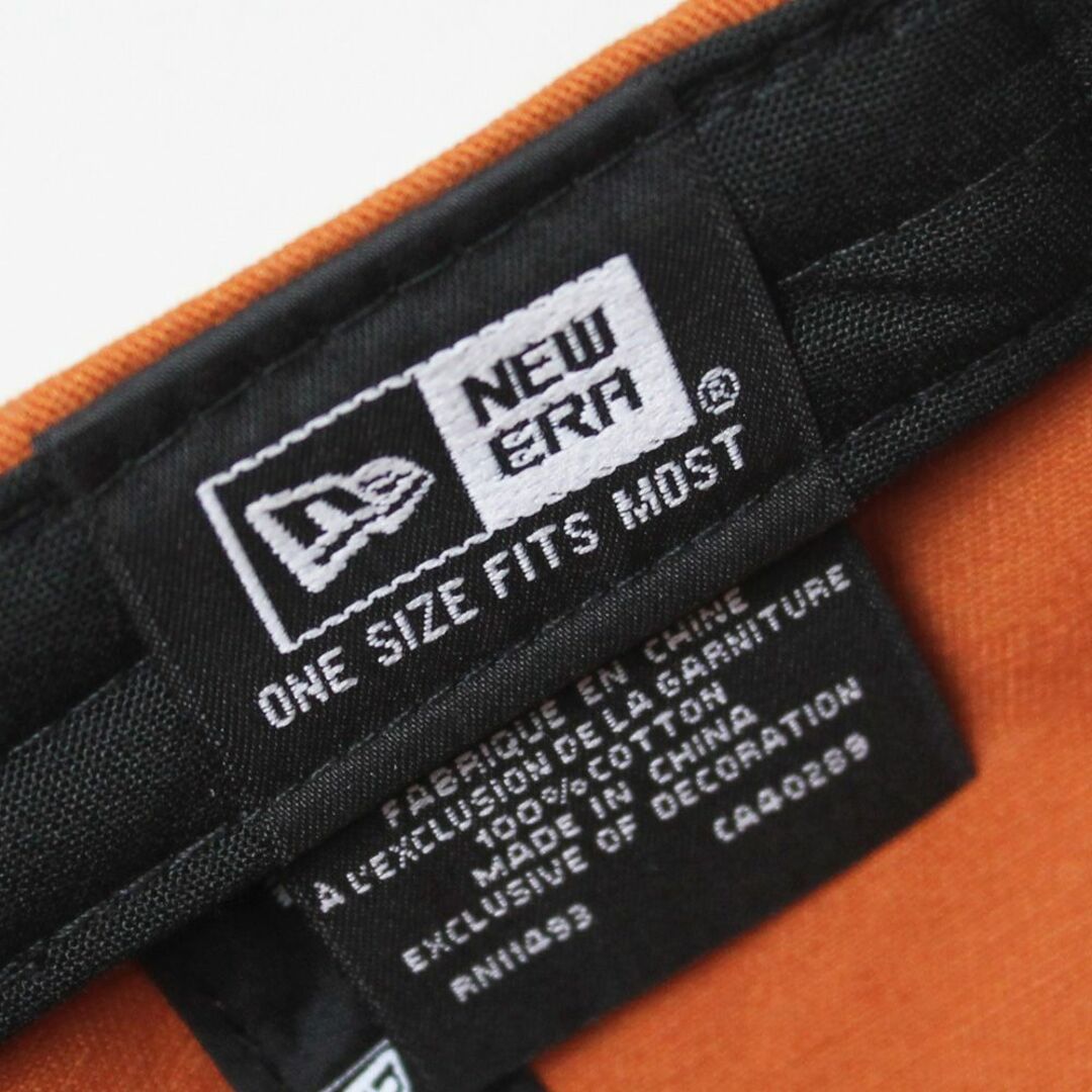 NEW ERA(ニューエラー)の新品 NEW ERA UrbanOutfitters別注 キャップ オレンジ メンズの帽子(キャップ)の商品写真