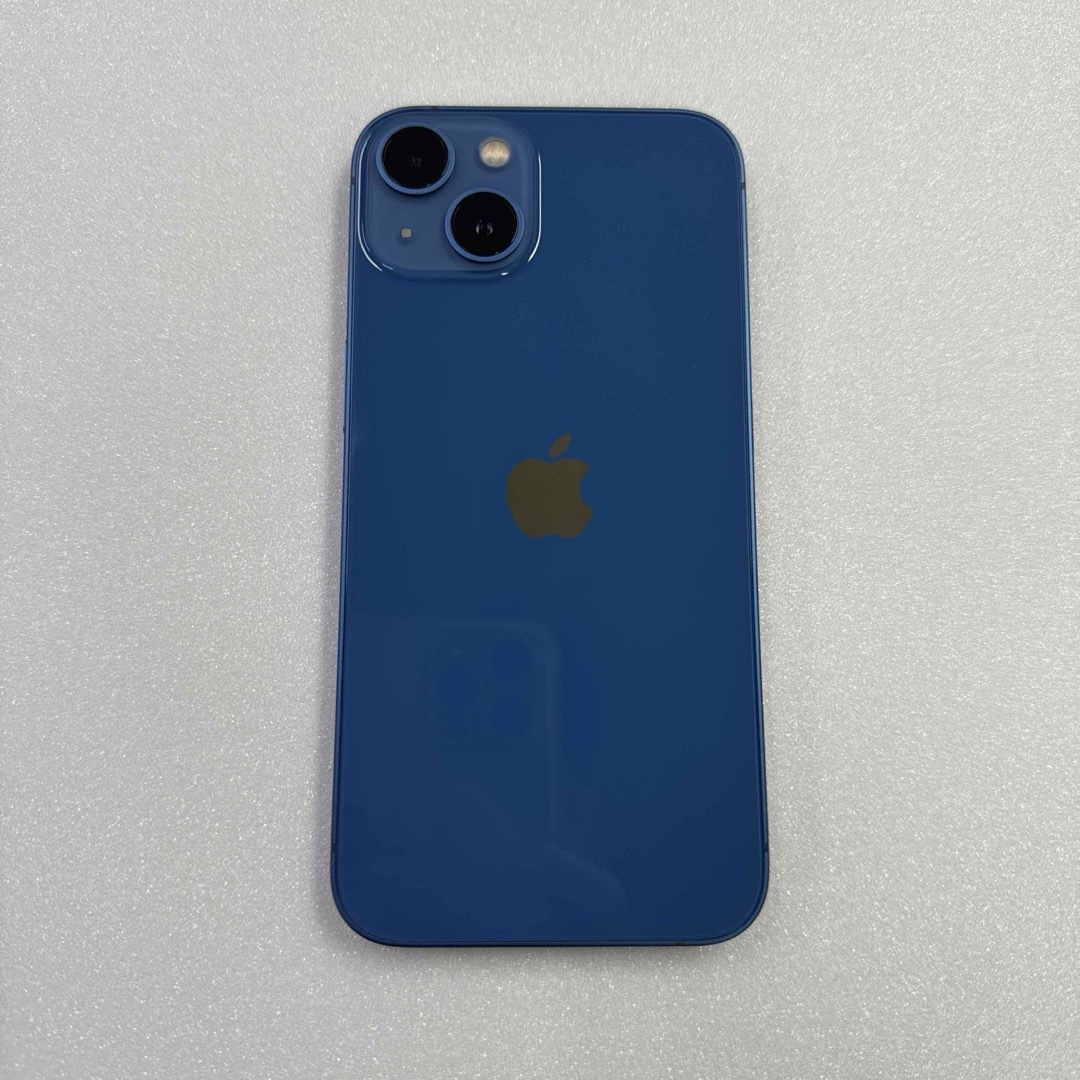 iPhone(アイフォーン)の美品☆iPhone13 ブルー 128GB SIMフリー スマホ/家電/カメラのスマートフォン/携帯電話(スマートフォン本体)の商品写真