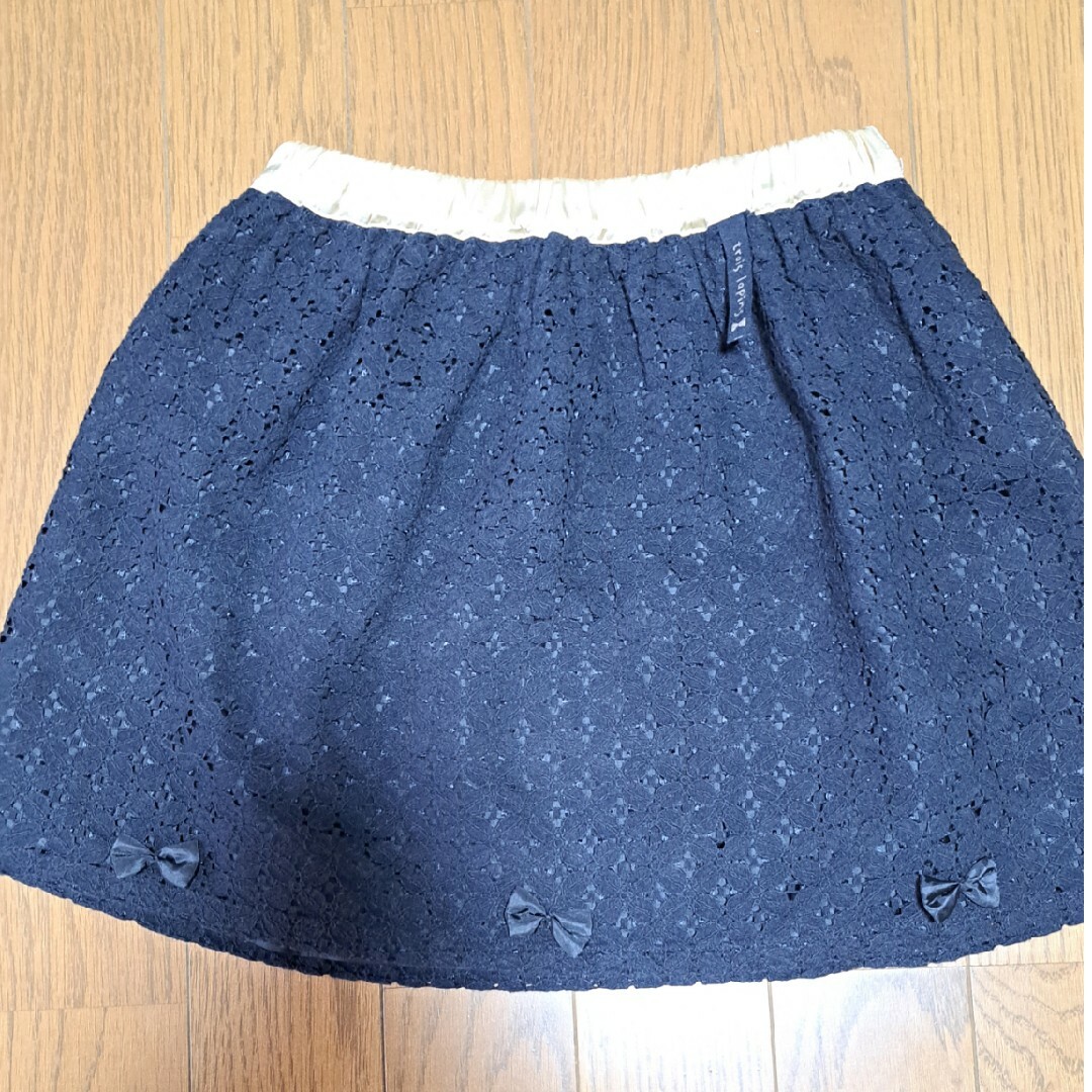 trois lapins(トロワラパン)の美品★KP【trois lapins】120cm　レース　スカート キッズ/ベビー/マタニティのキッズ服女の子用(90cm~)(スカート)の商品写真