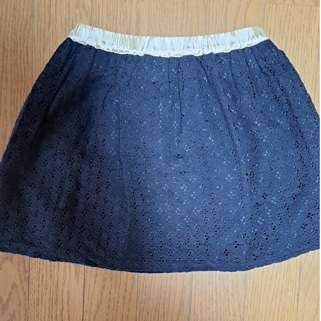 trois lapins(トロワラパン)の美品★KP【trois lapins】120cm　レース　スカート キッズ/ベビー/マタニティのキッズ服女の子用(90cm~)(スカート)の商品写真