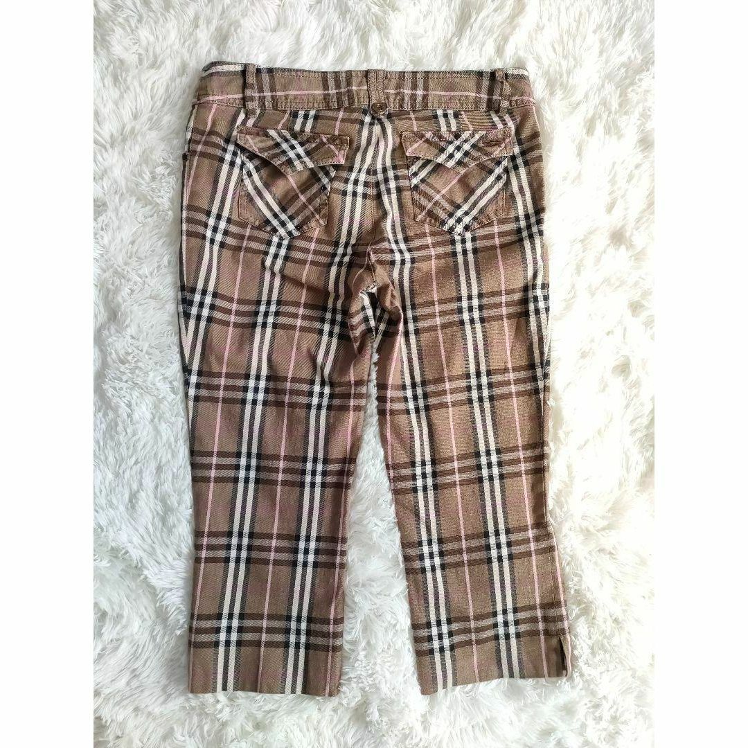 BURBERRY　七分丈　パンツ　チェック　ロゴ入り　38サイズ レディースのパンツ(クロップドパンツ)の商品写真