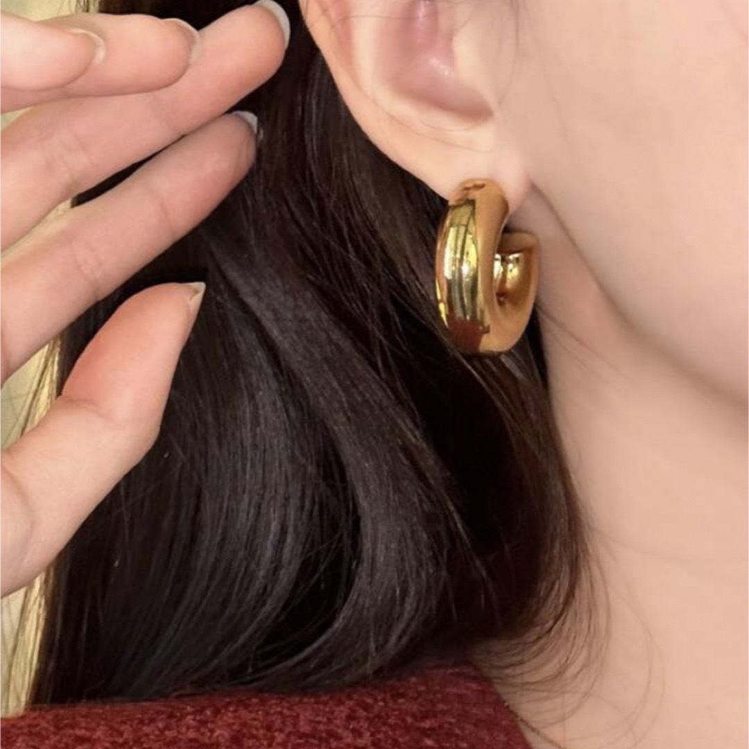 L'Appartement DEUXIEME CLASSE(アパルトモンドゥーズィエムクラス)の【Big hoop pierce】#821 18k SALE‼️ レディースのアクセサリー(ピアス)の商品写真