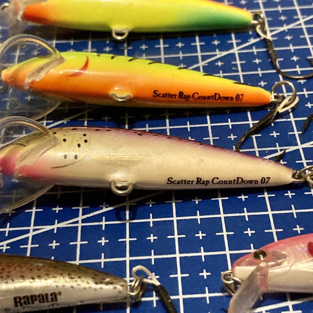 【期間限定値下げ〜12/17まで】Rapala ラパラ ルアー　まとめ売り スポーツ/アウトドアのフィッシング(ルアー用品)の商品写真