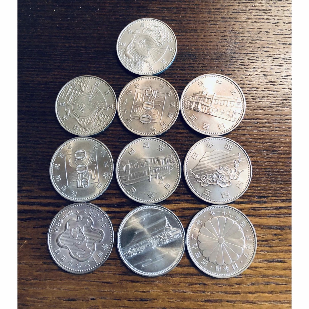 記念硬貨 500円 銀貨 10枚 額面 5000の通販 by みみ's shop|ラクマ 記念硬貨 500円10枚 額面5000円