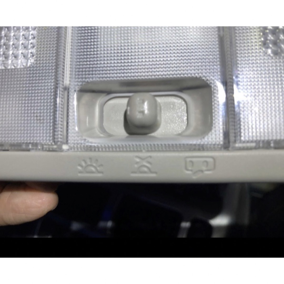 三菱(ミツビシ)のパジェロミニLEDマップランプ&ラゲッジランプ取付キット(残り1点) 自動車/バイクの自動車(車内アクセサリ)の商品写真
