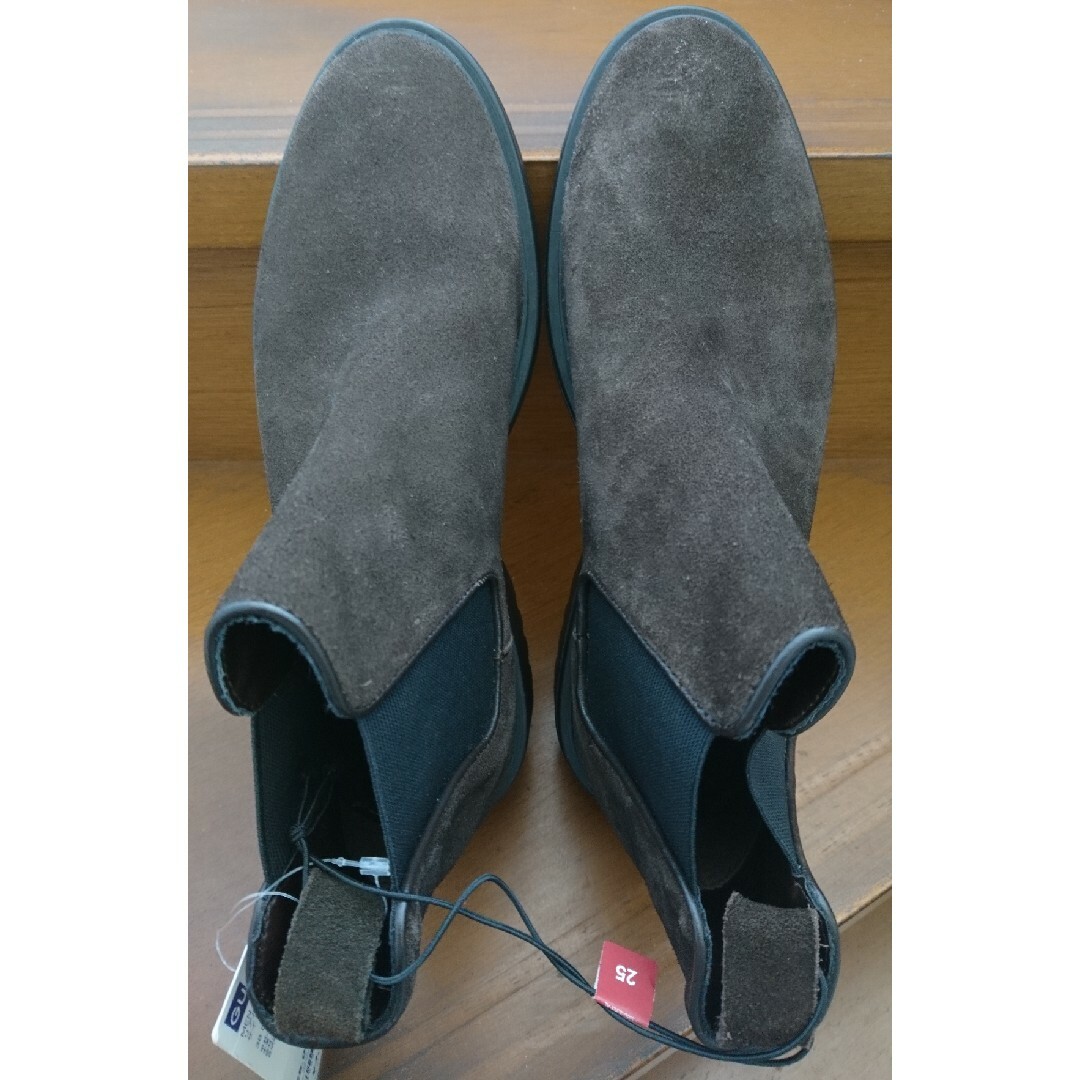 GU(ジーユー)のGU リアルレザー  サイドゴアブーツ メンズの靴/シューズ(ブーツ)の商品写真