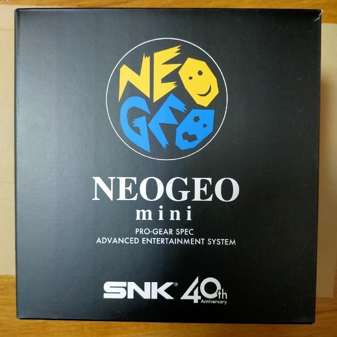 NEOGEO(ネオジオ)の【中古】NEO GEO mini　NEO GEO mini PAD エンタメ/ホビーのゲームソフト/ゲーム機本体(家庭用ゲームソフト)の商品写真