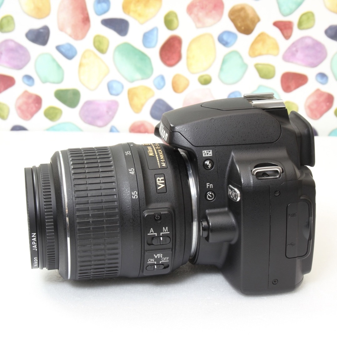 Nikon(ニコン)の♥︎◇NIKON D60 ◇迷ったらこのカメラ♪ ◇スマホ転送♪ ◇バッグ付き♪ スマホ/家電/カメラのカメラ(デジタル一眼)の商品写真