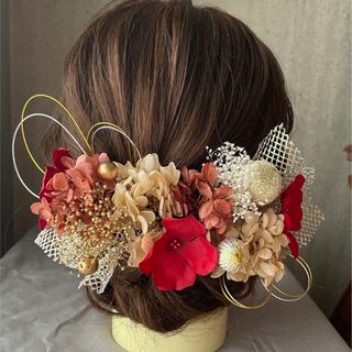 《ぴかちゅう様》ドライフラワー髪飾り♡レッド×ベージュmix♡金箔フレーク付き(ヘアアクセサリー)