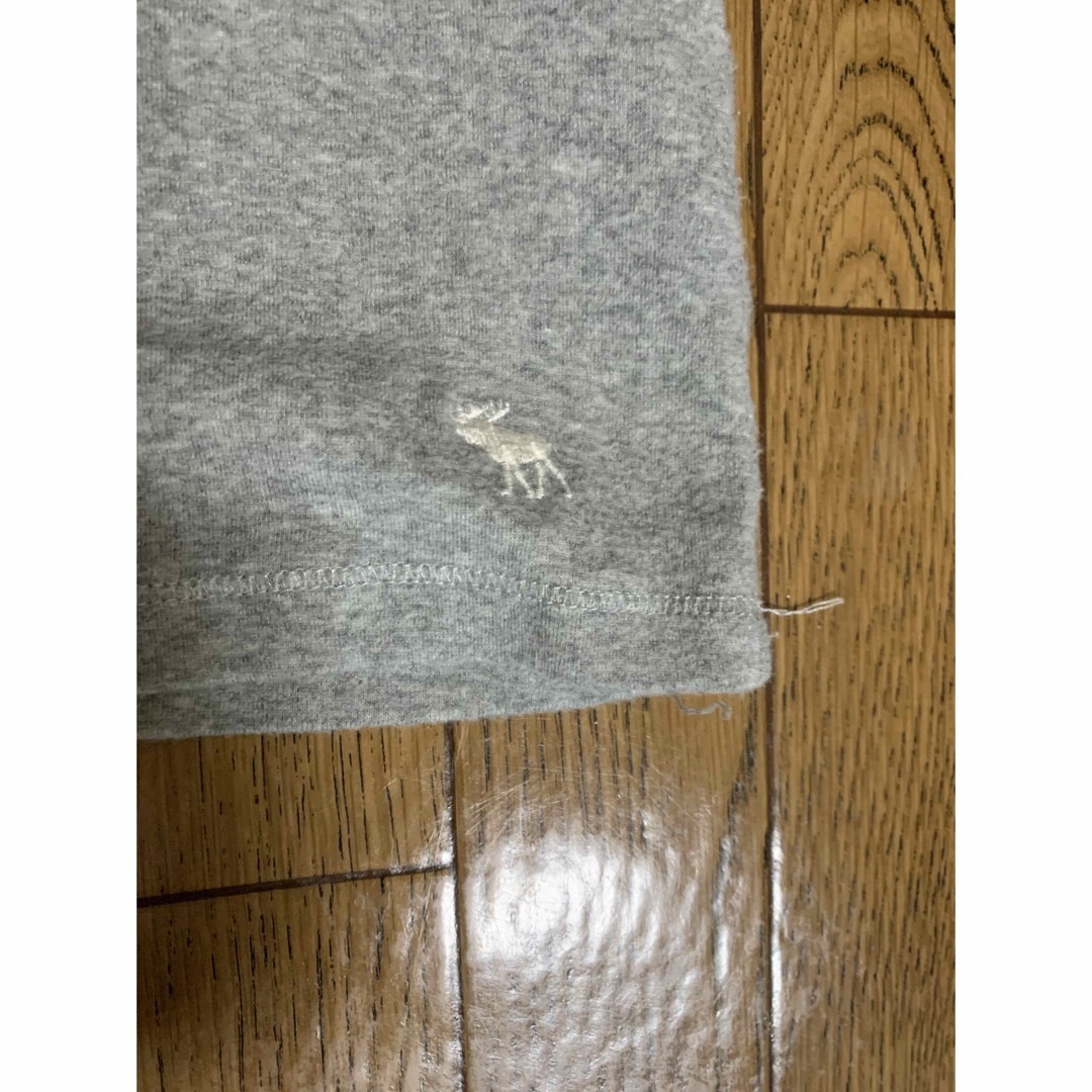 Abercrombie&Fitch(アバクロンビーアンドフィッチ)のAbercrombie&Fitch  アバクロ　タンクトップ　Lサイズ レディースのトップス(タンクトップ)の商品写真