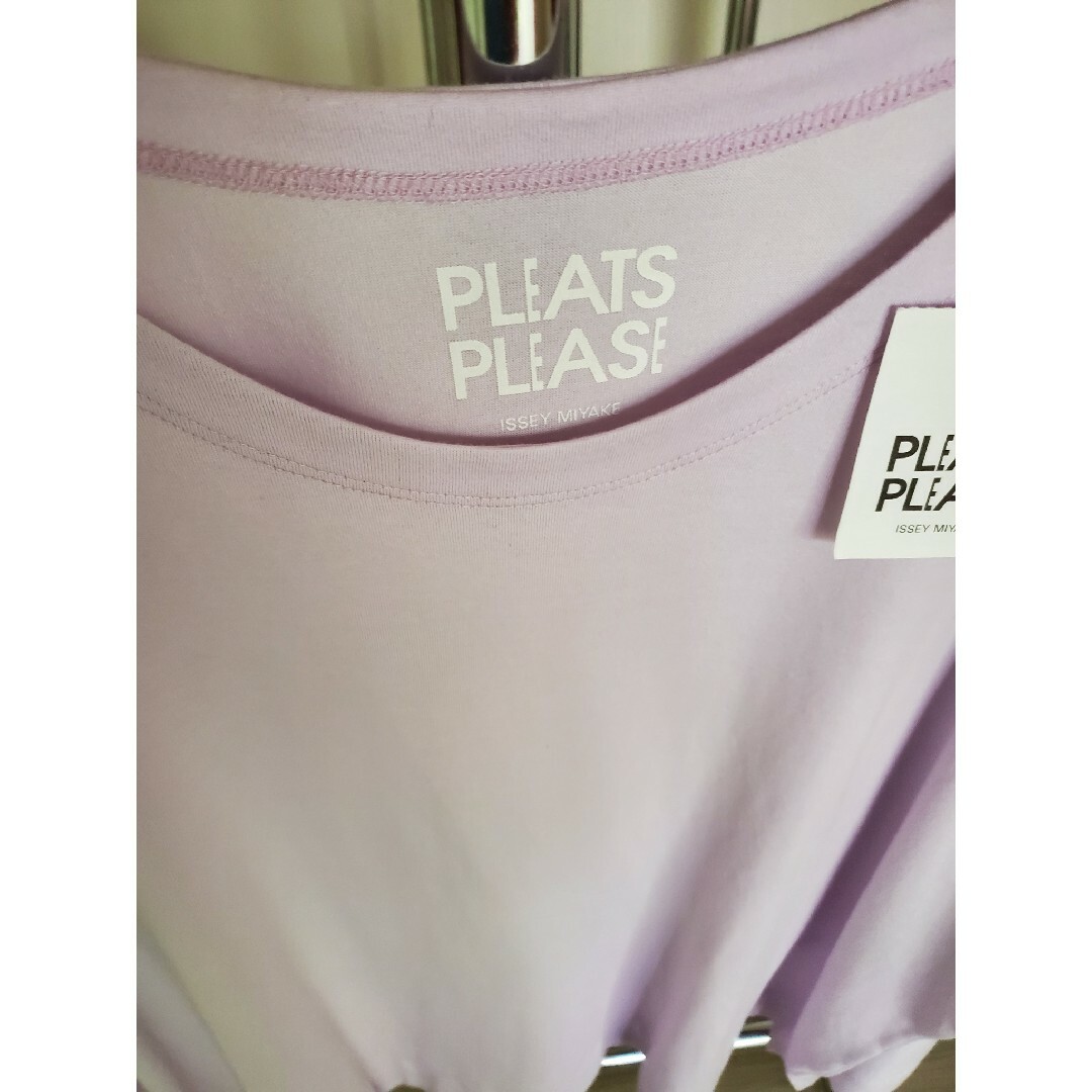 PLEATS PLEASE ISSEY MIYAKE(プリーツプリーズイッセイミヤケ)のPLEATS PLEASE トップス　新品未使用 レディースのトップス(カットソー(長袖/七分))の商品写真