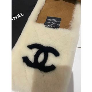 シャネル(CHANEL)のシャネル　ムートンマフラー(マフラー/ショール)