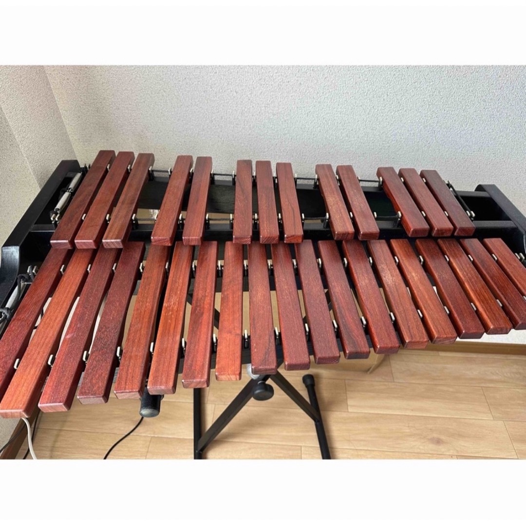 週末値下げ！ENNBOM 木琴 32音 専用スタンドセット マレット付き 楽器の打楽器(木琴)の商品写真