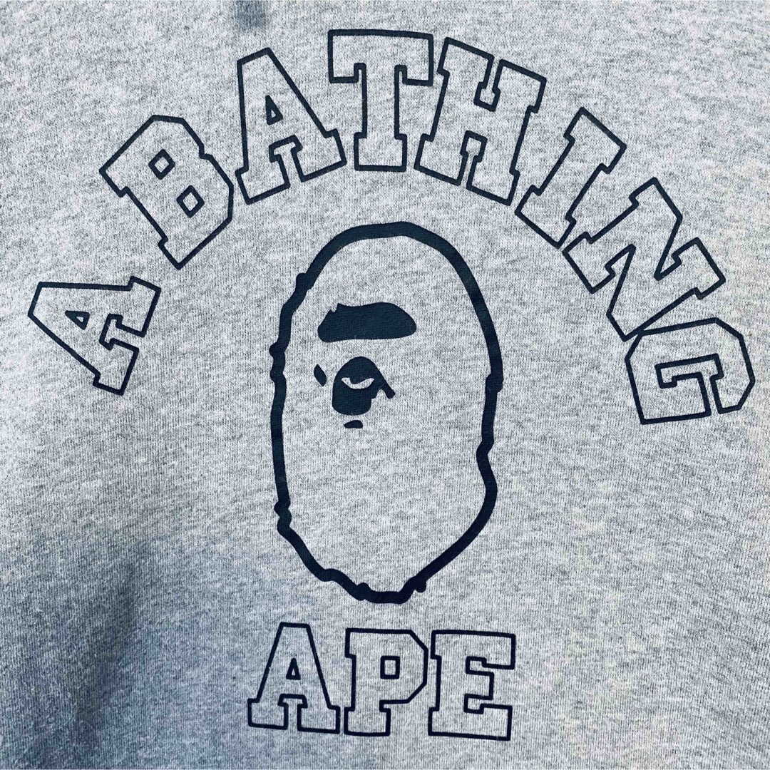 A BATHING APE アベイシングエイプ パーカー アーチロゴセンターロゴ