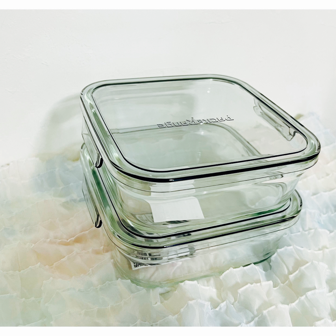 Pyrex(パイレックス)のiwakiイワキ耐熱ガラス保存容器　クールグレー1.2L×2 インテリア/住まい/日用品のキッチン/食器(容器)の商品写真