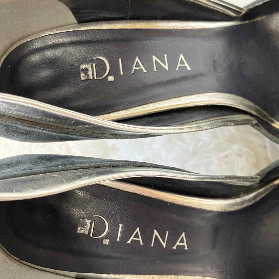 DIANA(ダイアナ)のDIANA ダイアナ ポインテッドトゥスエードパンプス size23.5cm レディースの靴/シューズ(ハイヒール/パンプス)の商品写真