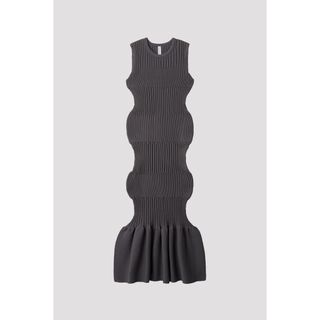 イッセイミヤケ(ISSEY MIYAKE)のCFCL FLUTED DRESS 1 DARK GRAY(ロングワンピース/マキシワンピース)