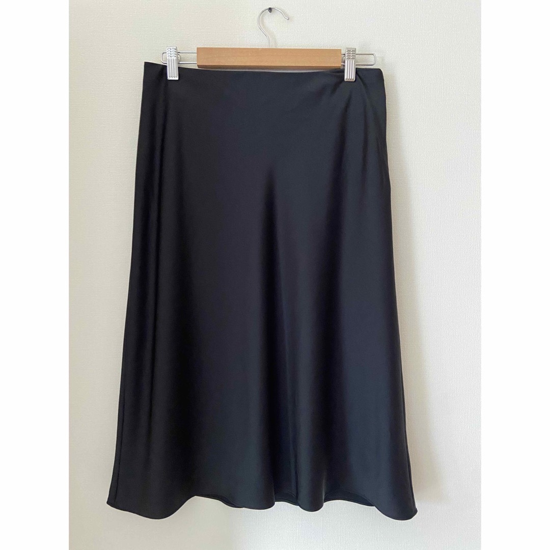 UNIQLO(ユニクロ)のUNIQLOナローフレアスカート レディースのスカート(ひざ丈スカート)の商品写真