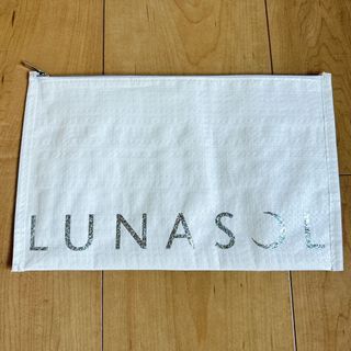 ルナソル(LUNASOL)のLUNASOL ポーチ(ポーチ)