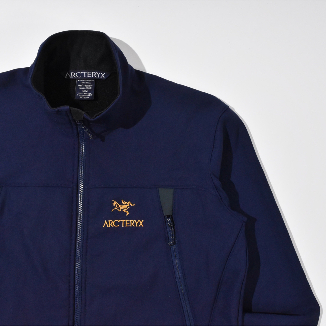 ARC'TERYX - 金刺繍 24k GOLD ARC'TERYX GAMMA SV JACKET Mの ARC'TERYX - 金刺繍 24k GOLD ARC'TERYX GAMMA SV JACKET Mの