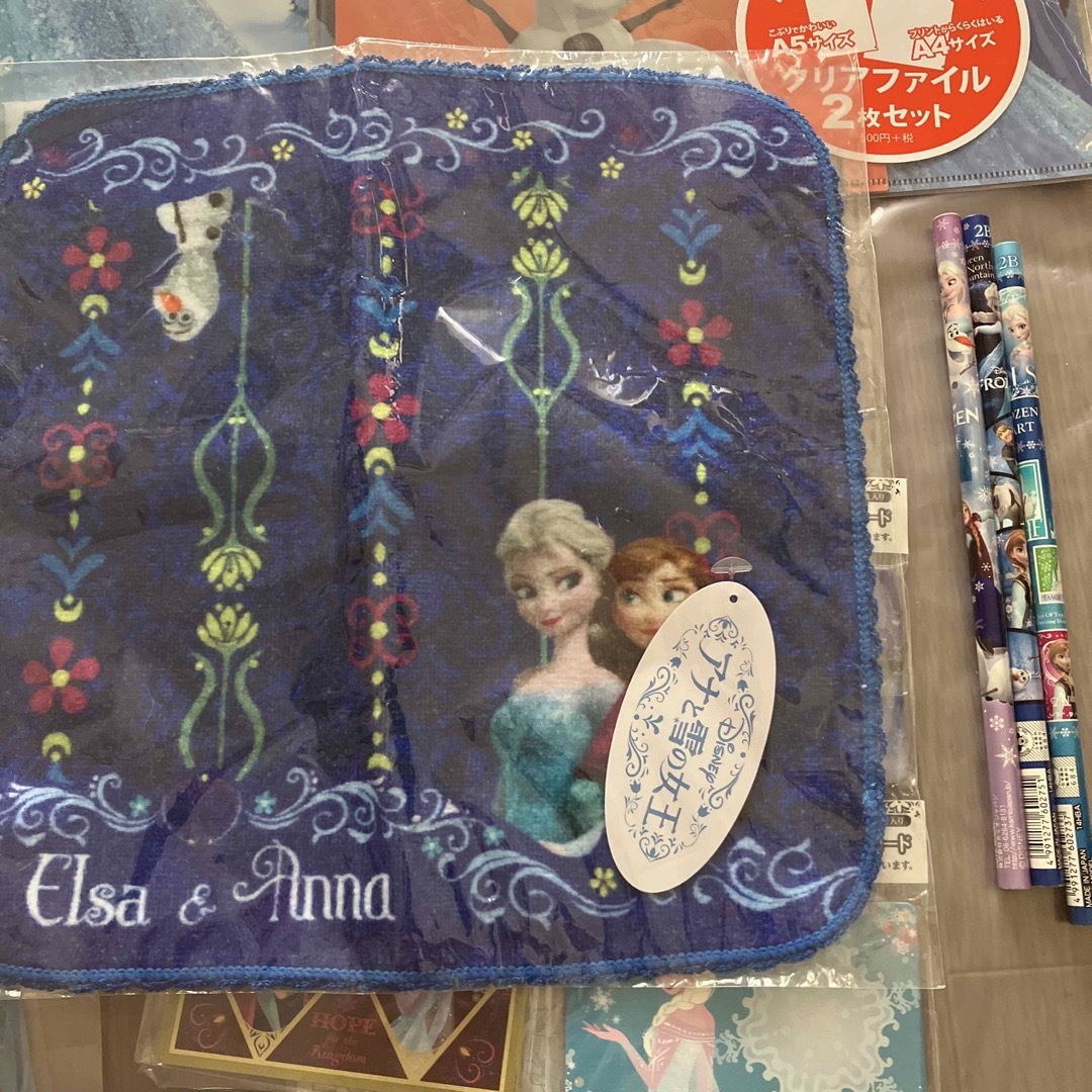 アナ雪　frozen 色々セット　新品！ エンタメ/ホビーのおもちゃ/ぬいぐるみ(キャラクターグッズ)の商品写真