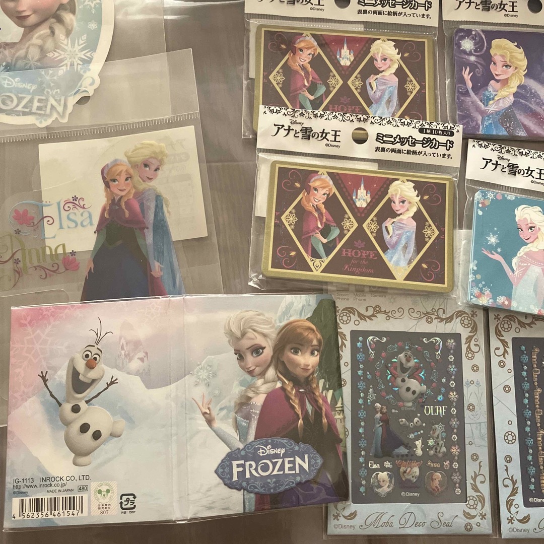 アナ雪　frozen 色々セット　新品！ エンタメ/ホビーのおもちゃ/ぬいぐるみ(キャラクターグッズ)の商品写真