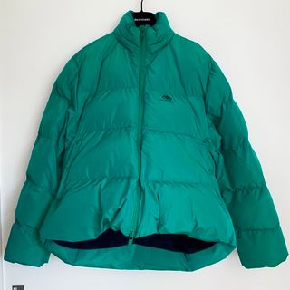 バレンシアガ(Balenciaga)のBALENCIAGA 定番　パフィージャケット　デムナ　Cカーブ(ダウンジャケット)