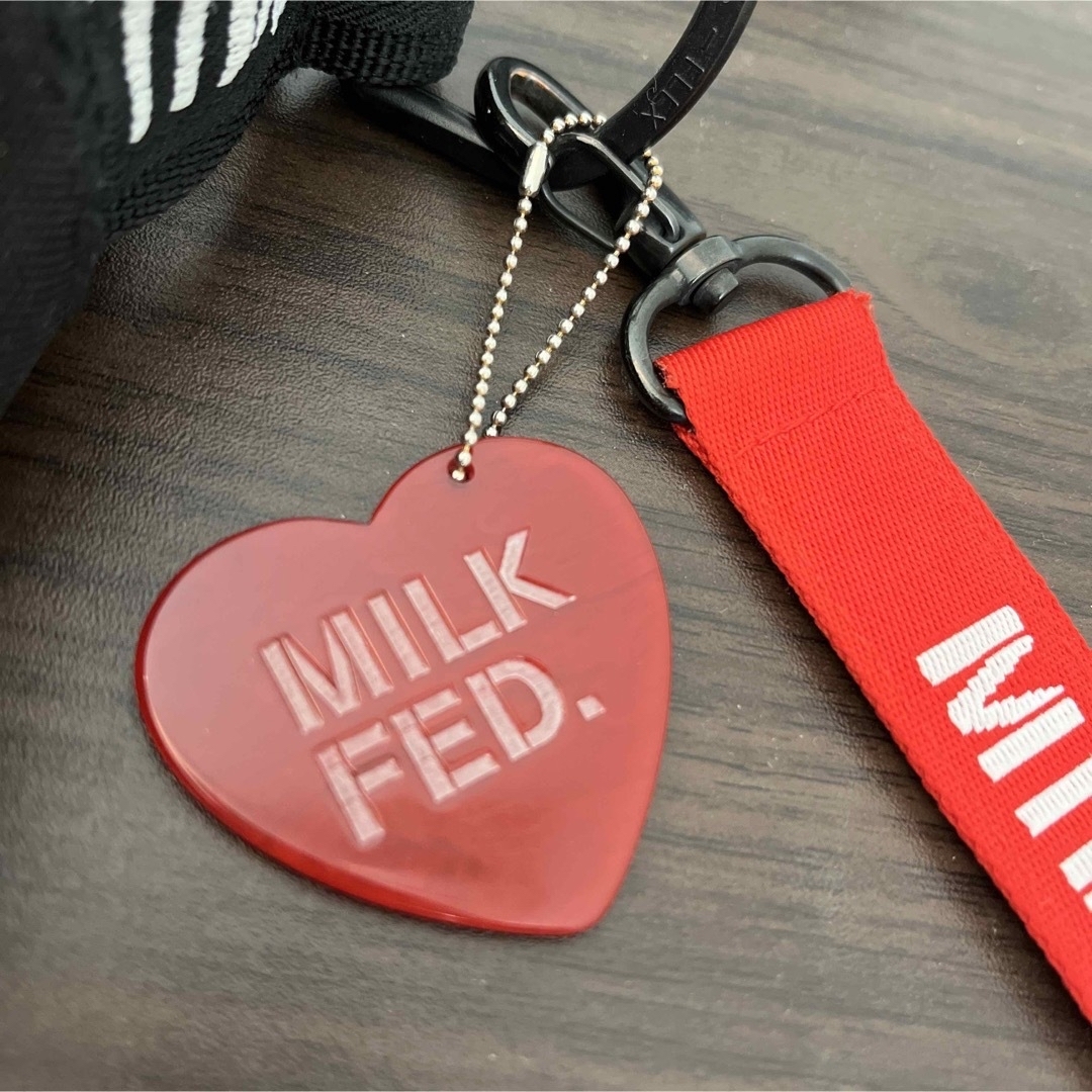 MILKFED.(ミルクフェド)のミルクフェド★ショルダーバッグ★キーホルダープレゼント レディースのバッグ(ショルダーバッグ)の商品写真