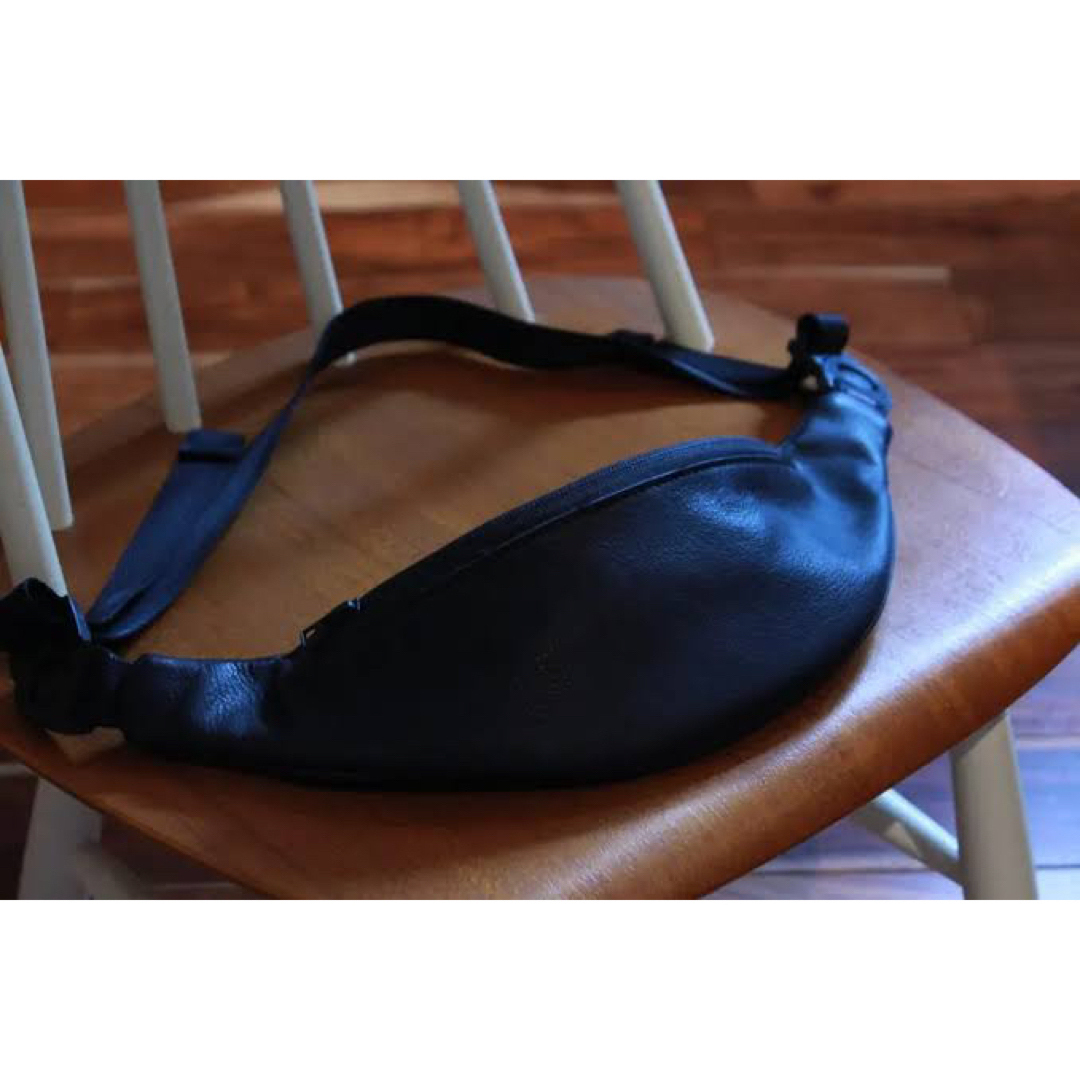 UNIVERSAL PRODUCTS - UNIVERSAL PRODUCTS Leather Waist Bagの通販 by