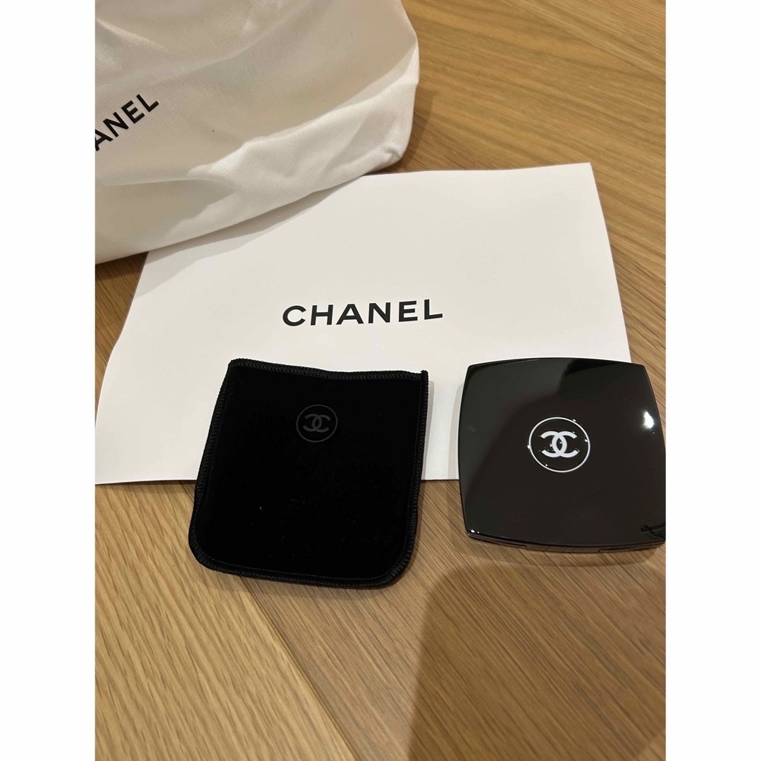 CHANEL(シャネル)のCHANEL  シャネル　ミロワール　ドゥーブルファ　セット　ギフト　新品　 レディースのファッション小物(ミラー)の商品写真