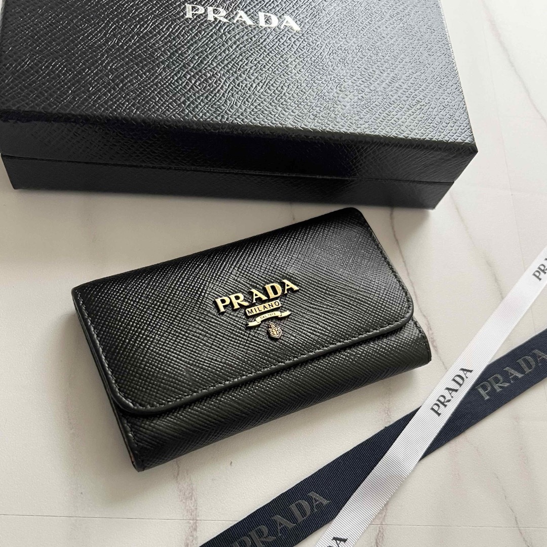 PRADA☆サフィアーノ☆キーケース美品