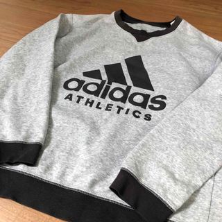 アディダス(adidas)のadidas 子供　トレーナー　140(Tシャツ/カットソー)