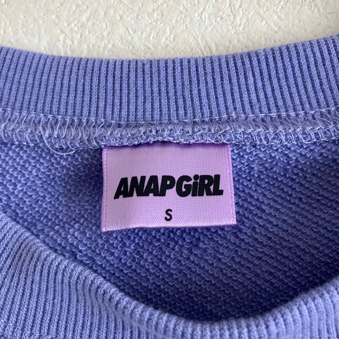 ANAP GiRL(アナップガール)の子供服 ショート丈 スウェット トップス レディースのトップス(トレーナー/スウェット)の商品写真