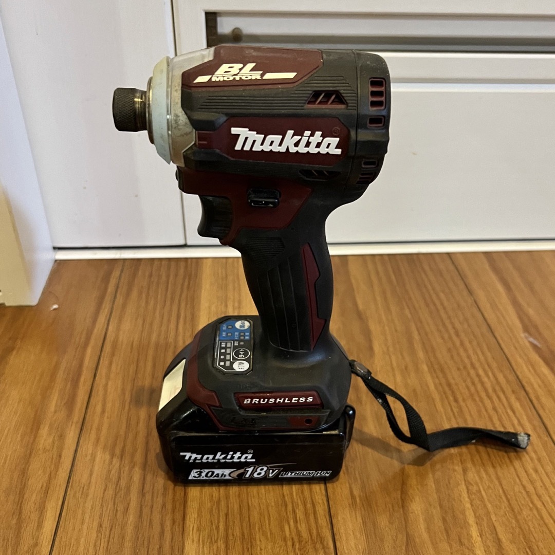 Makita - マキタインパクトドライバー18v本体171Dバッテリー！の+