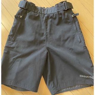 オンヨネ　ハーフパンツ  完売品