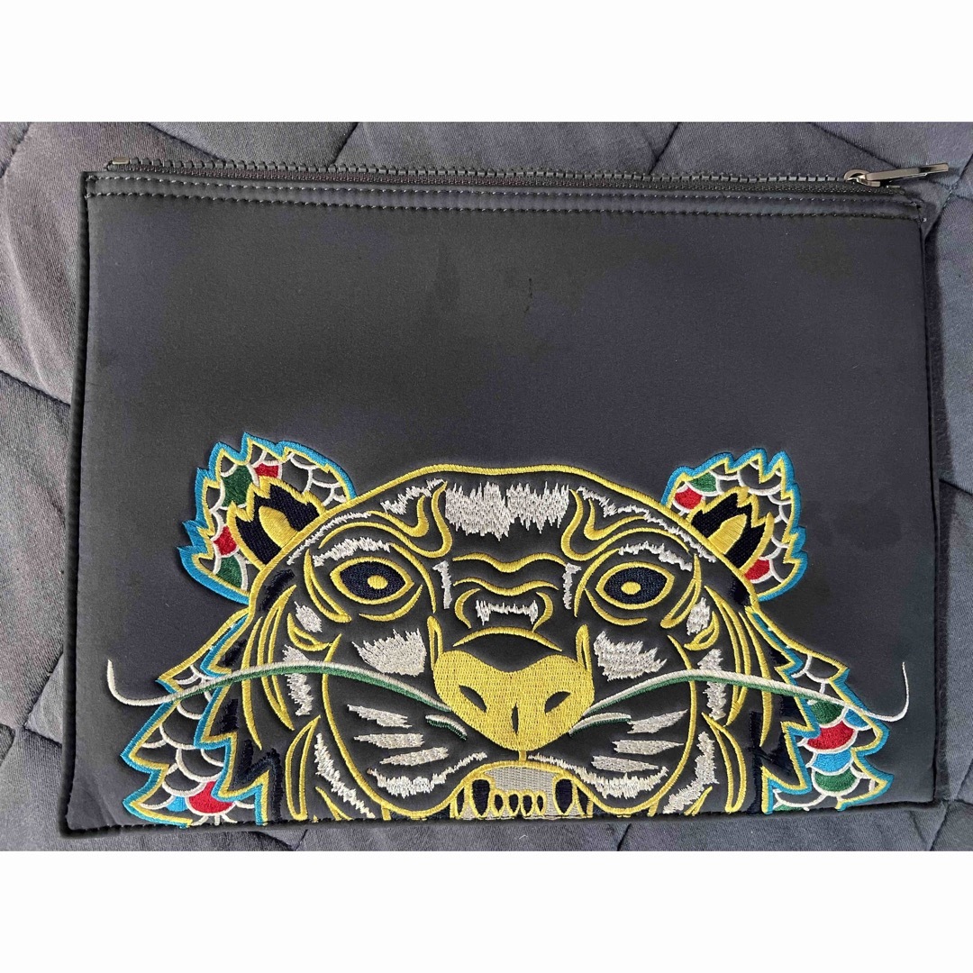 KENZO クラッチバック タイガー刺繍 グレー KENZO クラッチバック タイガー刺繍 グレー
