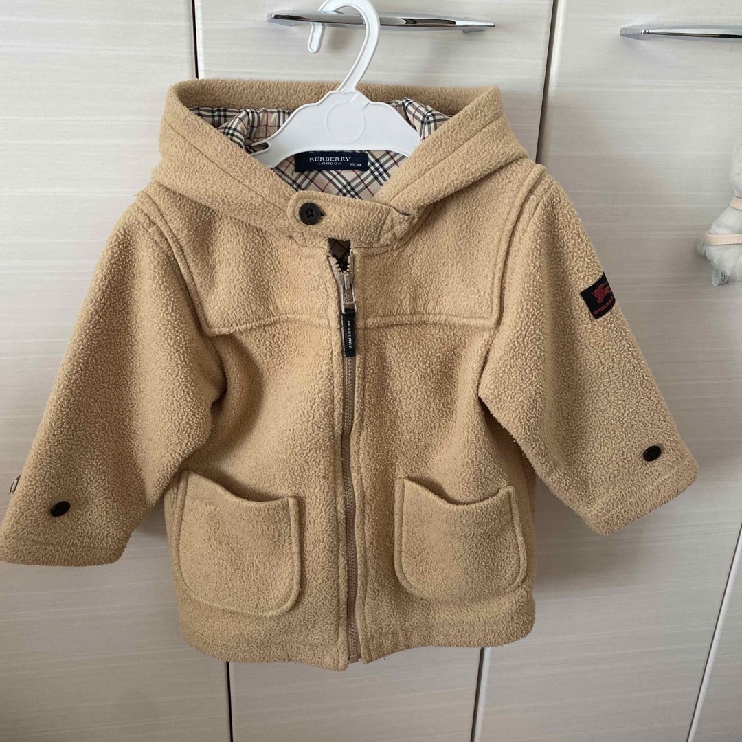 BURBERRY(バーバリー)のBurberryコート キッズ/ベビー/マタニティのキッズ服女の子用(90cm~)(コート)の商品写真