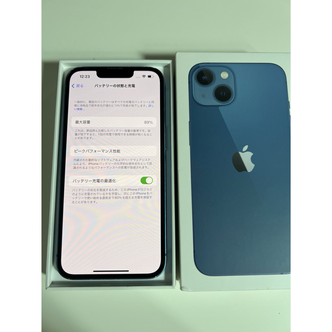 iPhone 13 ブルー 256 GB SIMフリー スマホ/家電/カメラのスマートフォン/携帯電話(スマートフォン本体)の商品写真