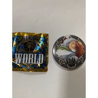 ワンピース(ONE PIECE)のワンピース　レイリー　輩　缶バッジ　WORLD(バッジ/ピンバッジ)