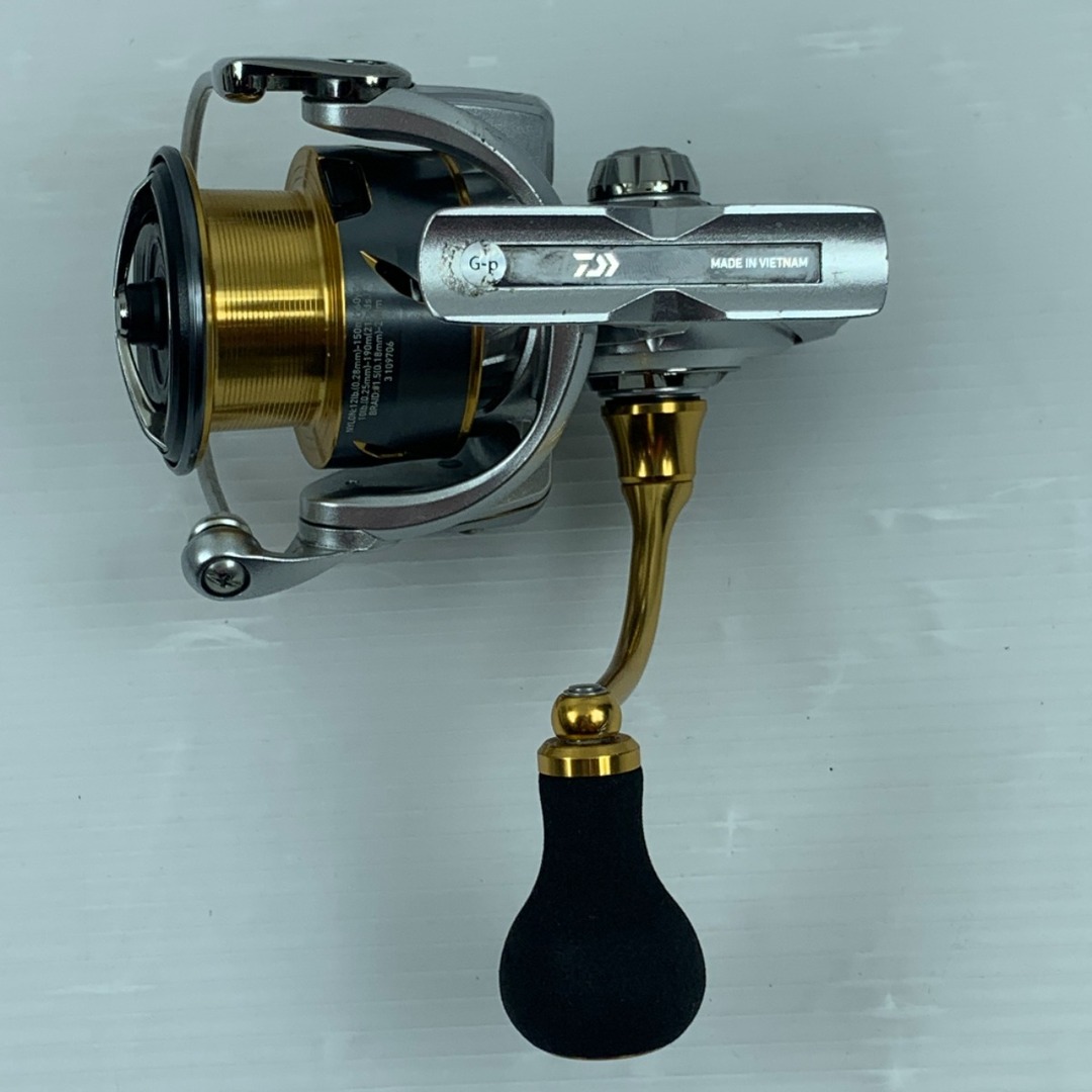 DAIWA(ダイワ)のττDAIWA ダイワ スピニングリール A 21フリームスLT4000-C 109706 スポーツ/アウトドアのフィッシング(リール)の商品写真