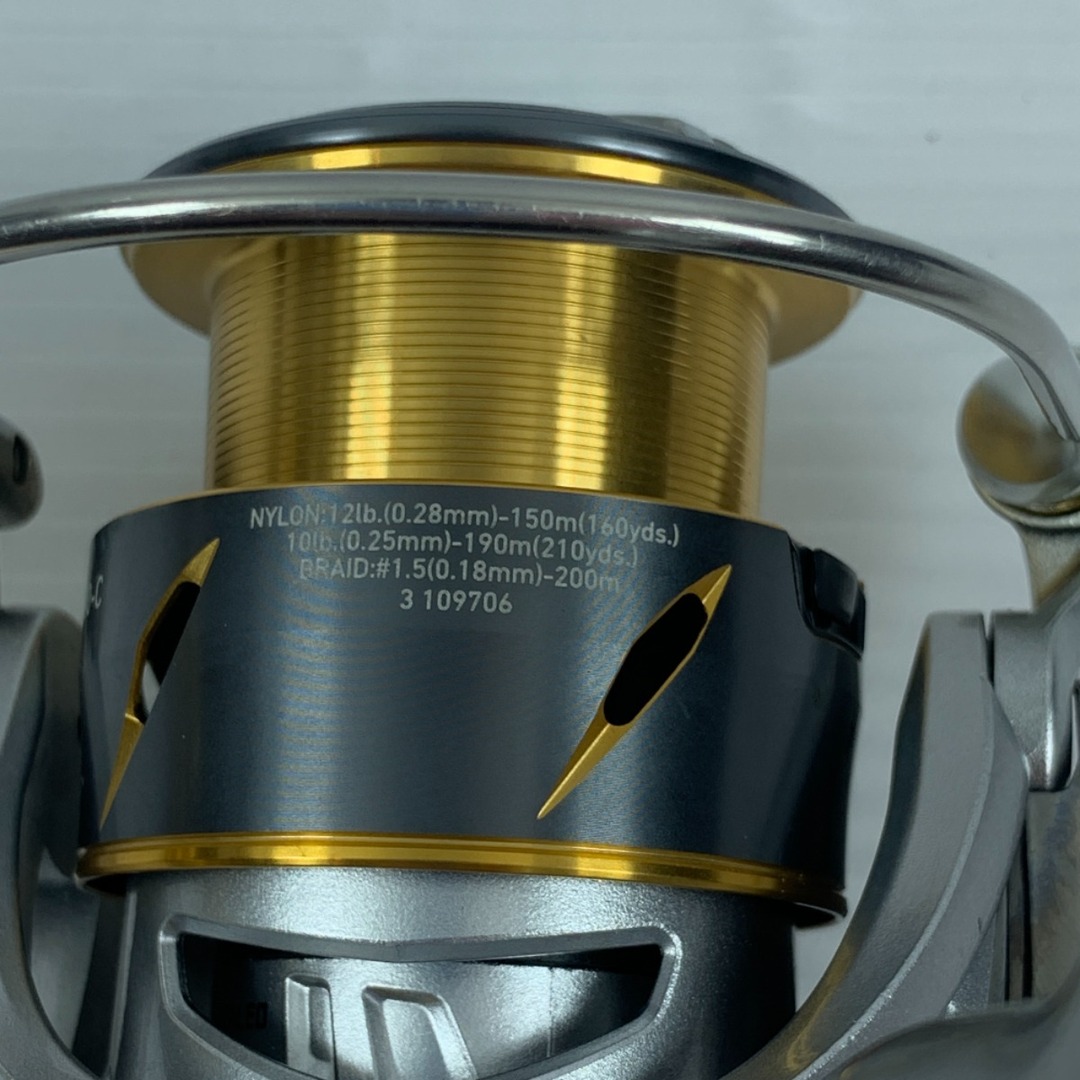 DAIWA(ダイワ)のττDAIWA ダイワ スピニングリール A 21フリームスLT4000-C 109706 スポーツ/アウトドアのフィッシング(リール)の商品写真